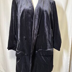 Express Black Velvet Women's Blazer. Women’s Size XL. NWT.